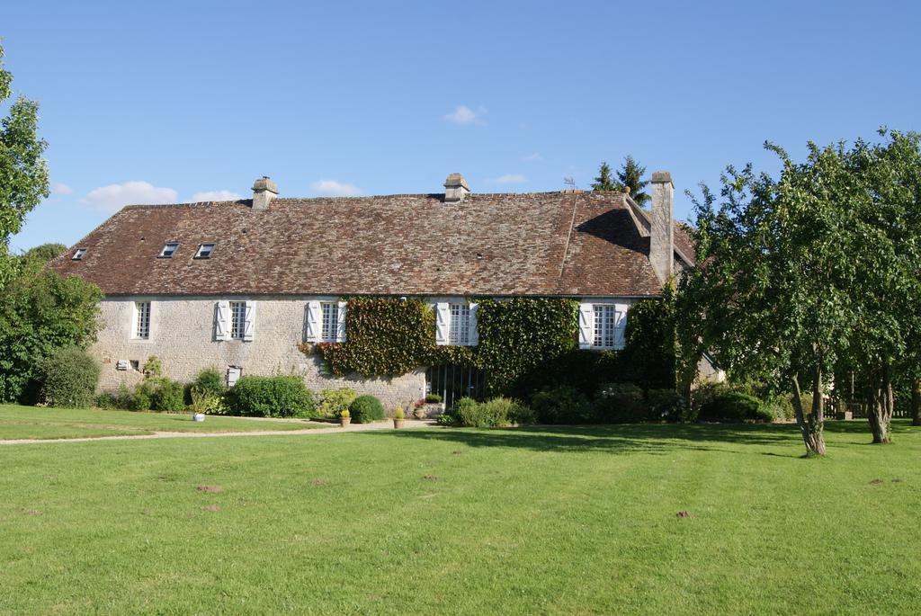 Manoir De La Pataudiere B&B Villers-Canivet ภายนอก รูปภาพ