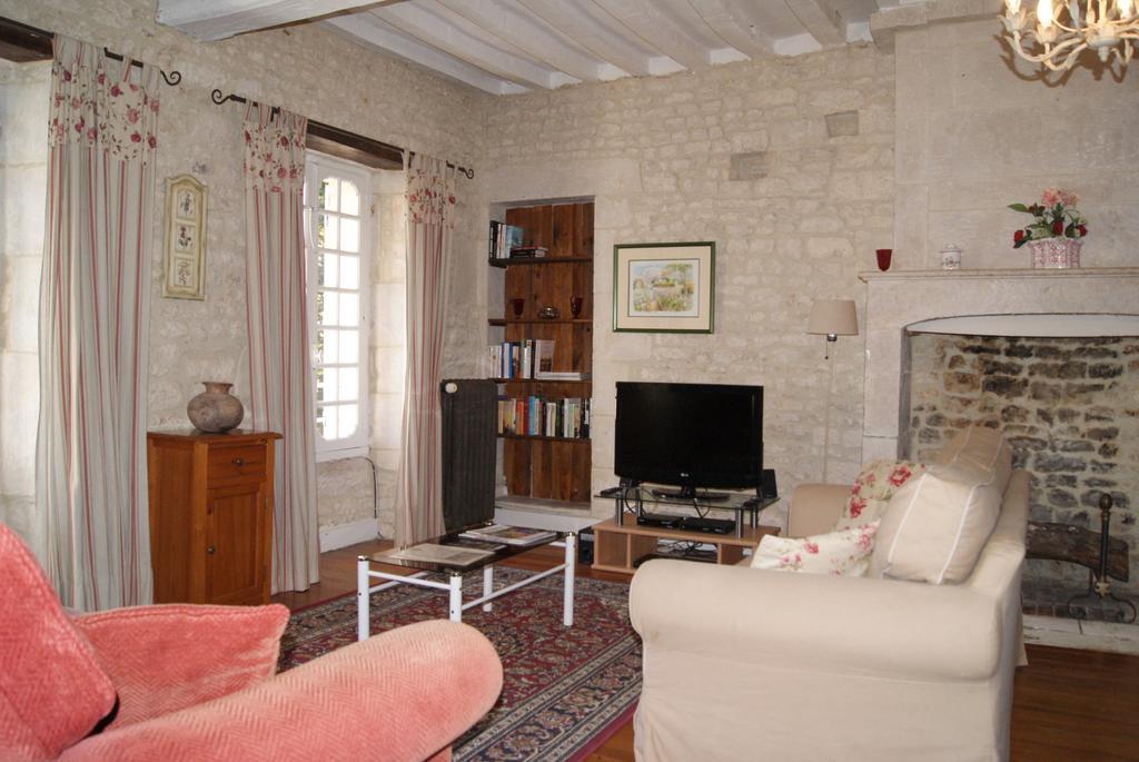 Manoir De La Pataudiere B&B Villers-Canivet ภายนอก รูปภาพ